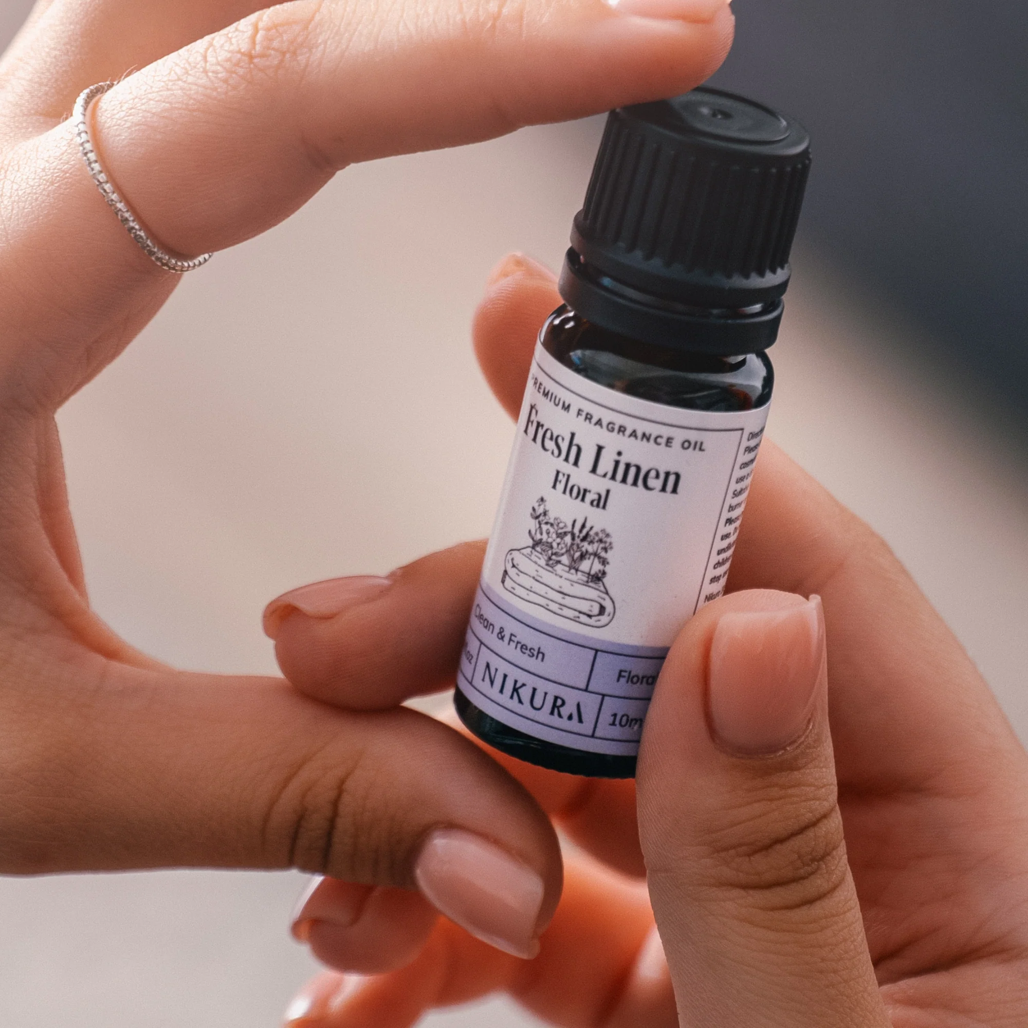 Fresh Linen Fragrance Oil | Floral - Image 5